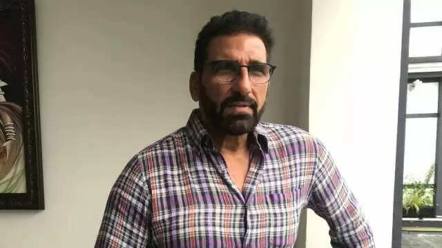 Veteran Actor Mukesh Rishi: “A powerful voice is built with discipline, not just talent”