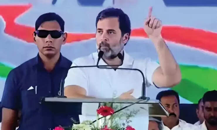 Karnataka में हर माह युवाओं को देंगे 3000 और महिलाओं को 2000 रुपए : राहुल गांधी