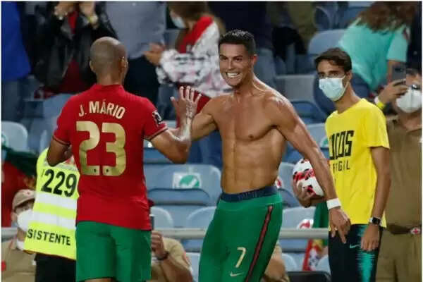 रोनाल्डो की हैट्रिक से जीता पुर्तगाल, डेनमार्क ने WC के लिए किया क्वालीफाई