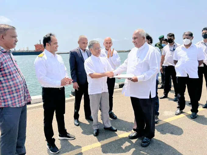 आर्थिक संकट से गुजर रहे Sri Lanka के लिए भारत ने बढ़ाया मदद का हाथ, 40 हजार टन डीजल भेजा