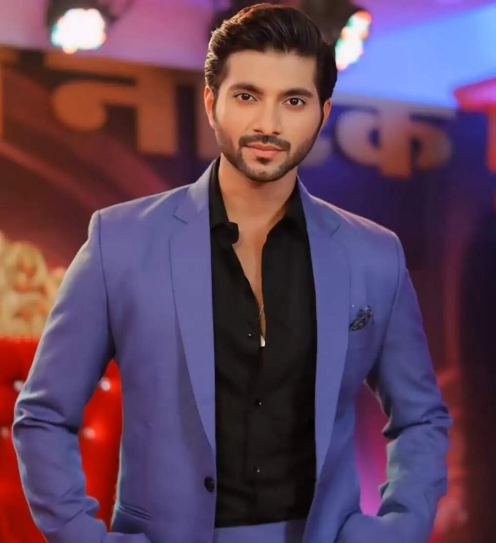 Actor Pratik Choudhary ने शेयर किया रोमांटिक और एक्शन कहानियों के प्रति अपना प्यार