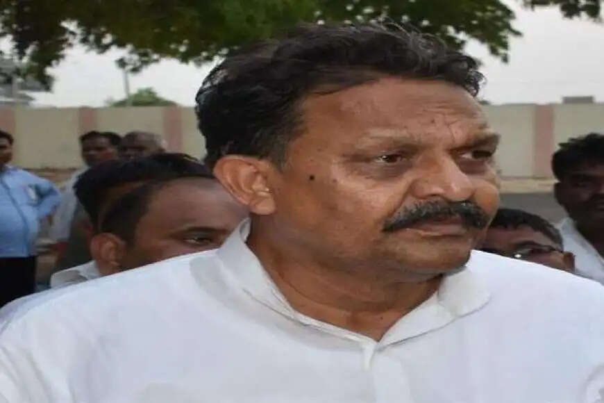 UP News: गाजीपुर सांसद अफजाल अंसारी पर धार्मिक भावना भड़काने का मुकदमा दर्ज, महाकुंभ स्नान को लेकर की विवादित टिप्पणी