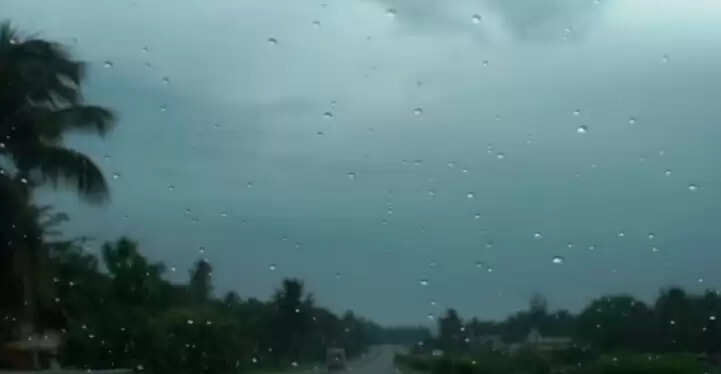 Weather Report Today: बिहार में तेज बारिश और आंधी का अलर्ट जारी, जानें अपने शहर का हाल