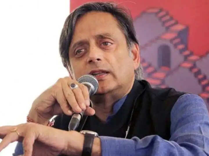 यूक्रेन-रूस संकट पर शशि थरूर ने भारत के रुख को लेकर दिया बयान, बोले- हम मुश्किल स्थिति में हैं