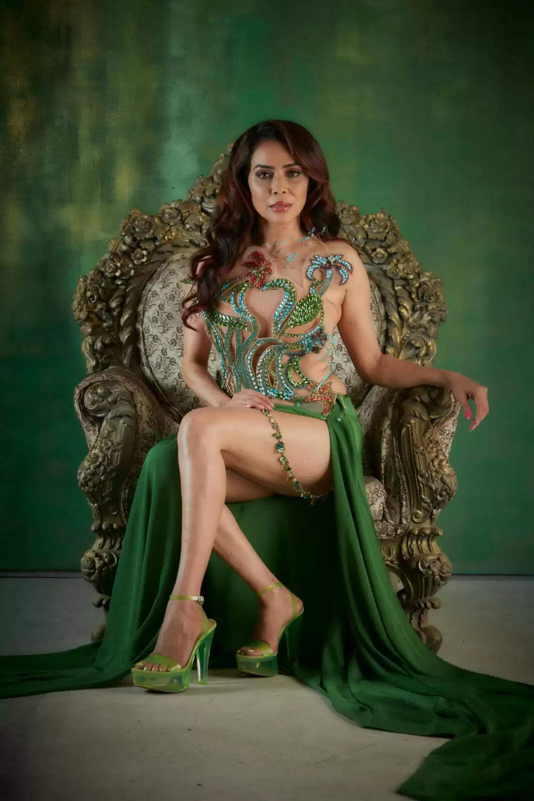 Nikita Rawal to Host “Men In Pain”- India’s Most Savage, No-Mercy Reality Show feat Sunny Leone