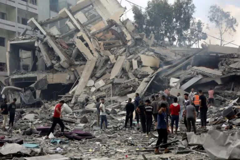 Israel-Hamas War: इजराइल-हमास युद्ध के&nbsp;बीच, हिजबुल्लाह ने इजराइली ठिकानों पर की गोलीबारी