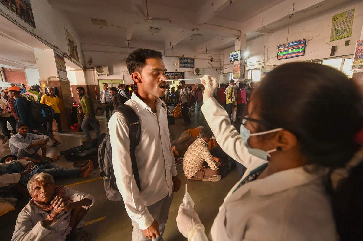 &nbsp;भारत में पिछले 24 घंटों में एक बार फिर कोरोना के मामले 2 हजार से ज्यादा आये, 30&nbsp;लोगो की हुई&nbsp;मौत