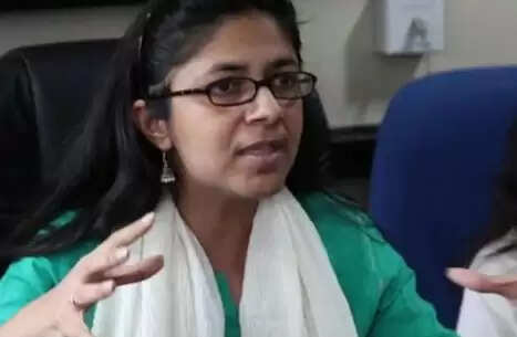 क्रिकेटर शुभमन गिल&nbsp;की बहन की ट्रोलिंग पर दिल्ली पुलिस को महिला आयोग का नोटिस