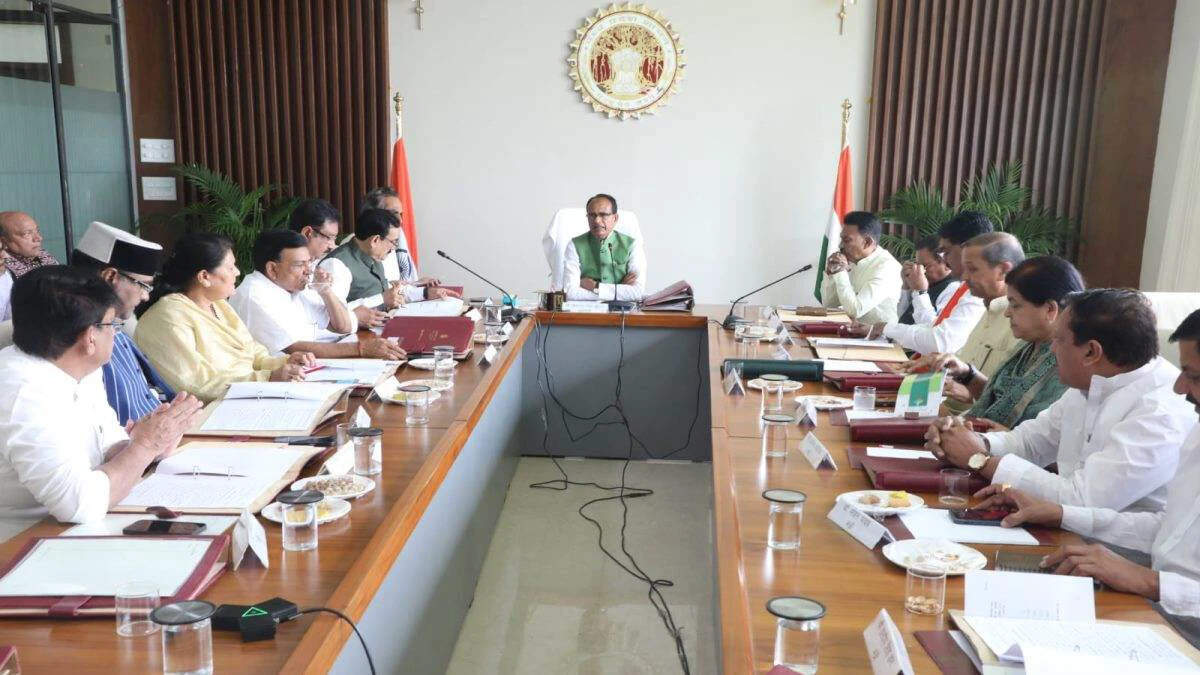 Shivraj Special Cabinet: मध्य प्रदेश के युवाओं को सौगात, प्रशिक्षण के साथ मिलेंगे दस हजार रुपये प्रतिमाह