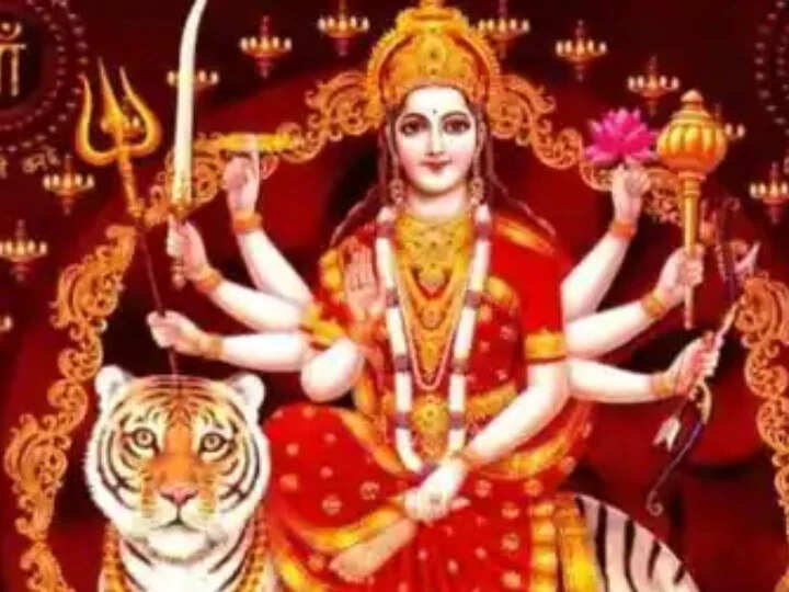 मां दुर्गा के 9 स्वरूपों की पूजा से मिलता है मनचाही इच्छा का फल, जानें चैत्र नवरात्रि की तिथि,