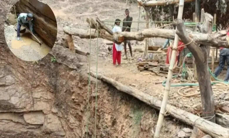 MP News: सीधी में एक पति ने पत्नी को दिया जिंदगी का अनमोल गिफ्ट "कुंआ", पहाड़ों का सीना चीर निकाल दिया पानी