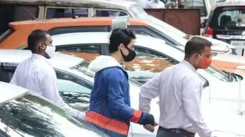 आर्यन खान की जमानत पर सुनवाई जारी, कुछ देर में फैसला