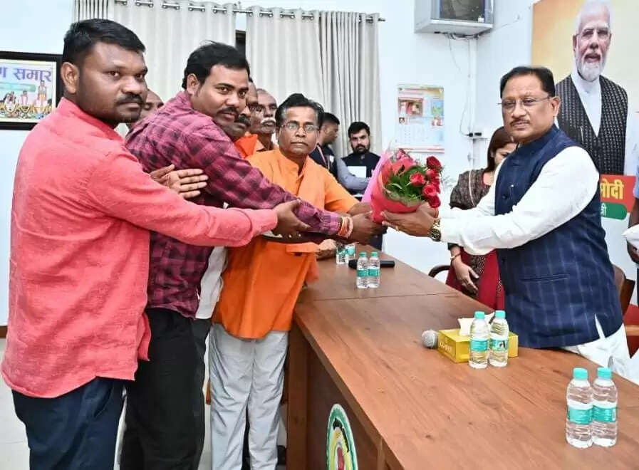 CG News: गंगरेल बांध डुबान क्षेत्र की मछुआ समितियों को मिला पुनः मछली पालन का अधिकार, सीएम साय का मछुआजनों ने किया अभिनंदन