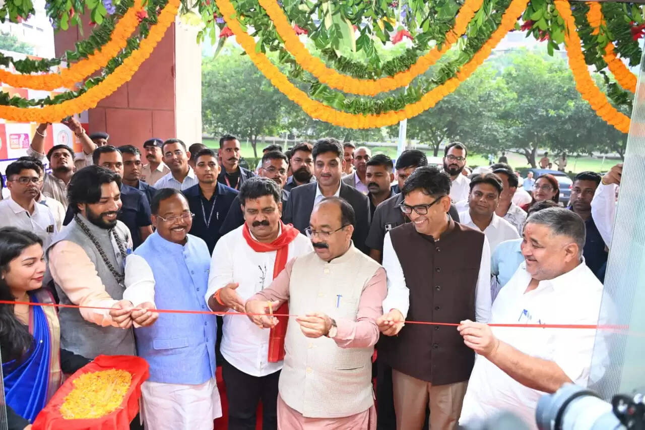छत्तीसगढ़ में रजिस्ट्री हुई 'Smart', नवा रायपुर में देश का पहला अत्याधुनिक स्मार्ट पंजीयन कार्यालय शुरू