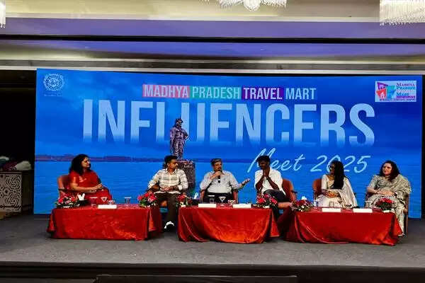 MP में है पर्यावरण और पर्यटन के बीच अद्भुत संतुलन, क्रिएटर्स दुनिया को दिखाए यहां का सौंदर्य- अपर मुख्य सचिव शुक्ला