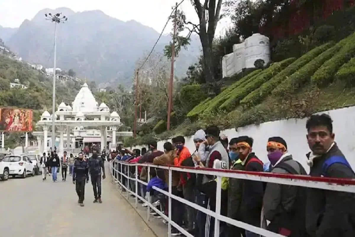 Vaishno Devi Katra Updates: माता वैष्‍णो देवी भवन मार्ग की कॉफी शॉप में करंट से एक की मौत