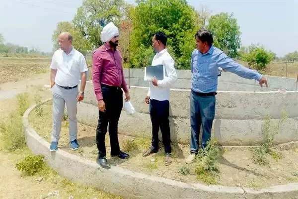 MP News: कूप रिचार्ज पिट निर्माण में खंडवा जिले ने हासिल किया 100 फीसदी का लक्ष्य