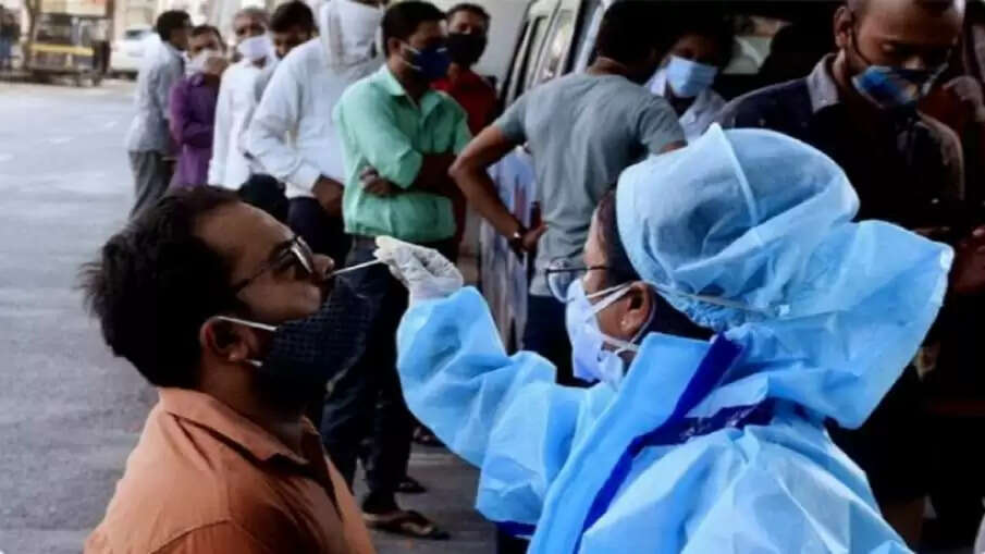 भारत में फिर बढ़ने लगे कोरोना के मामले, पिछले 24 घंटों में 8,582 नए मामले आए सामने
