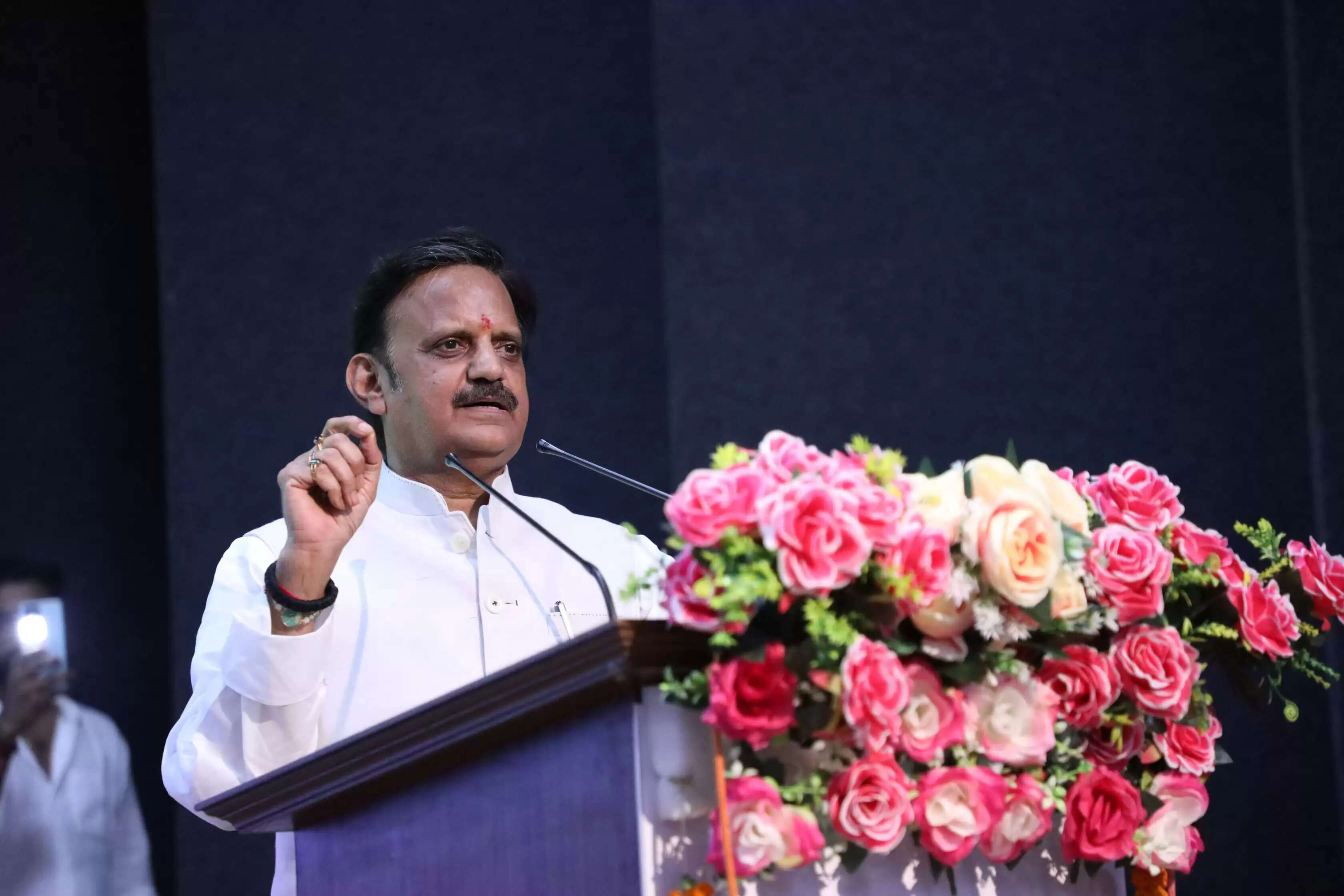 Rewa News: संस्कार युक्त शिक्षा से ही प्राप्त की जा सकती हैं उंचाईयाँ: डिप्टी सीएम राजेन्द्र शुक्ल