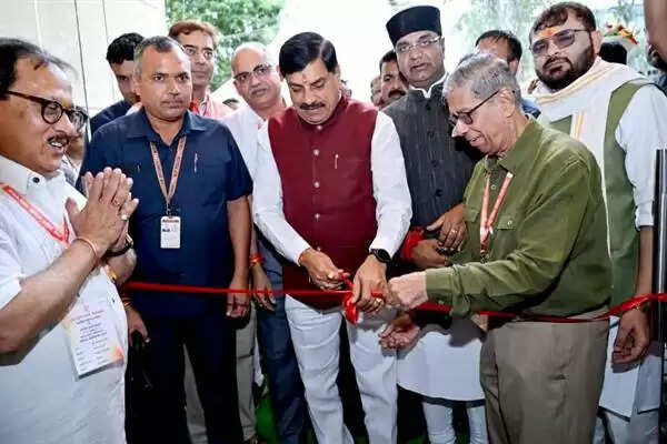 MP News: सीएम&nbsp;मोहन यादव&nbsp;ने लघु उद्योग भारती के प्रादेशिक भवन उद्यम सेतु का किया लोकार्पण