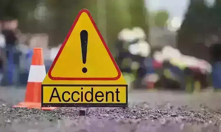 Bihar News: बिहार के जाने-माने डॉक्टर प्रिंस कुमार की सड़क हादसे में मौत, पत्नी और बेटे की हालत गंभीर