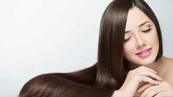  बालों को घना और मजबूत रखने के लिए आजमाएं 5 हेयर ऑयल कॉम्बिनेशन