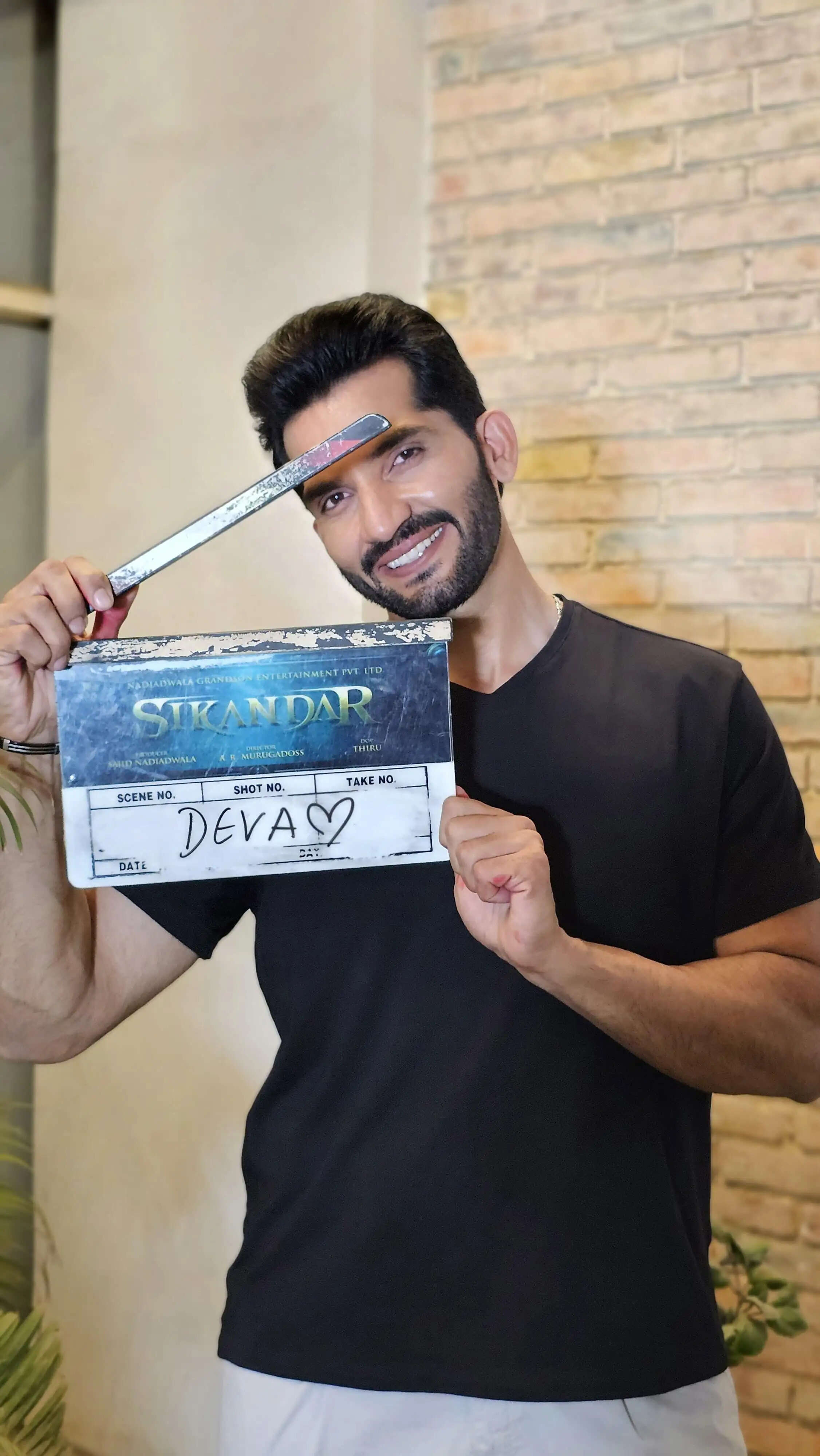 Abhilash Chaudhary Goes Beast Mode for Sikandar and Draws Inspiration from Salman Khan- Hardcore Action Prep, 100m Sprints & Monsoon Hustle 