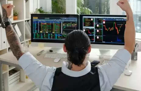 घरेलू शेयर बाजार में लौटी रौनक, सेंसेक्स 483 अंक चढ़ा, 21,750 के करीब बंद हुआ निफ्टी