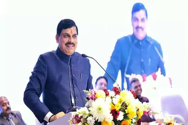 MP News: मुख्यमंत्री मोहन यादव ने बार्सिलोना में इंडियन डायस्पोरा एवं फ्रेंड्स ऑफ एमपी से किया संवाद