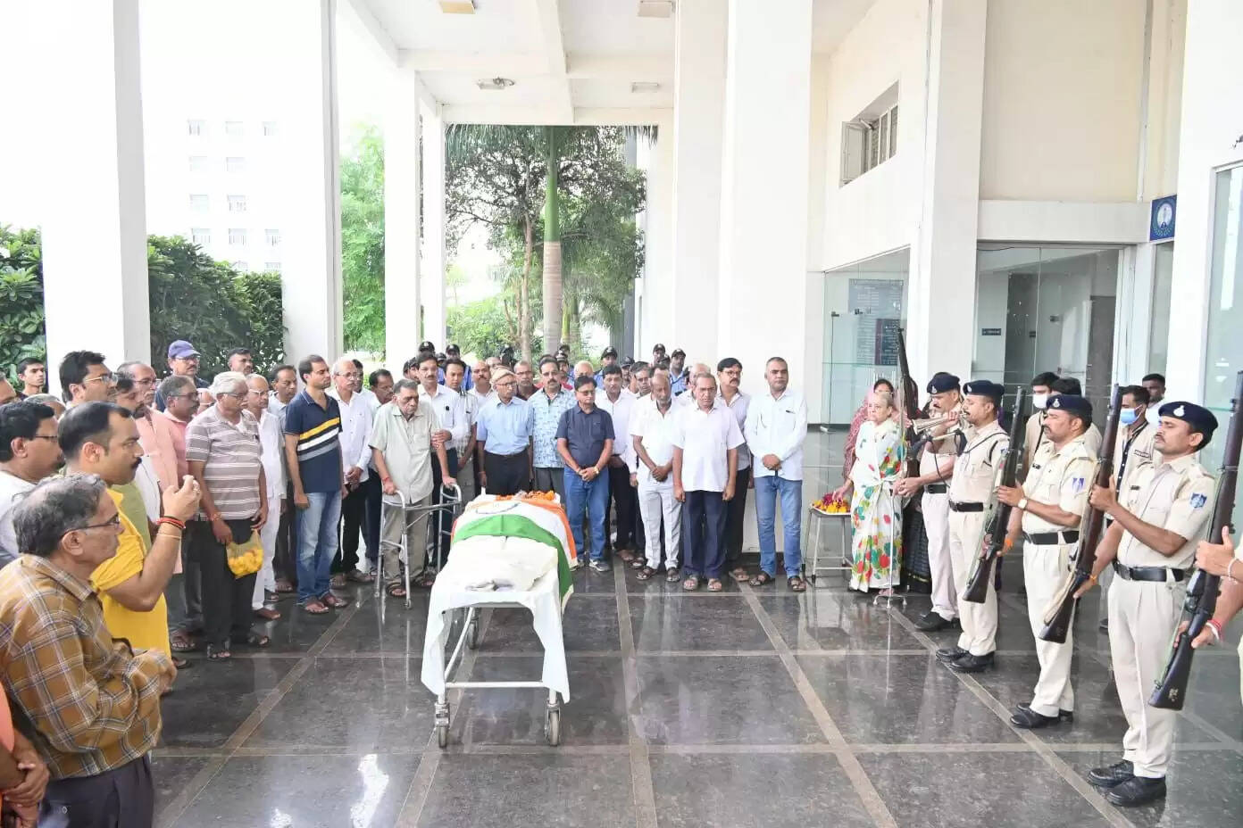 MP News: डिप्टी सीएम&nbsp;राजेन्द्र शुक्ल ने विदिशा के देहदानी समाजसेवी अरविंद कुमार जैन को दी श्रद्धांजलि